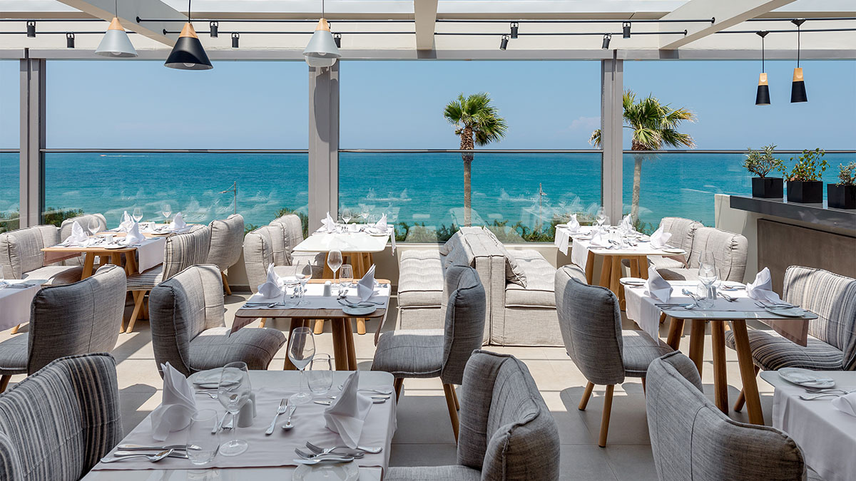 Ikones Seafront Luxury Suites